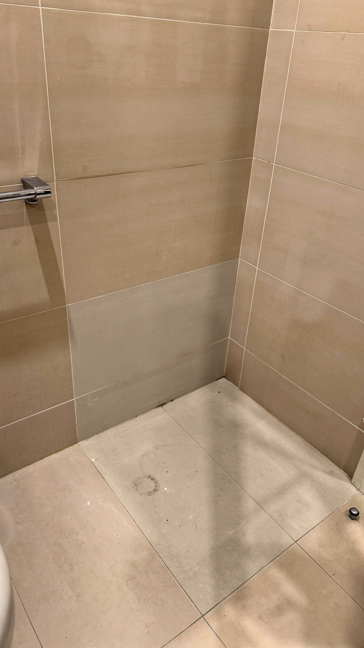 Color composite of Verity Beige