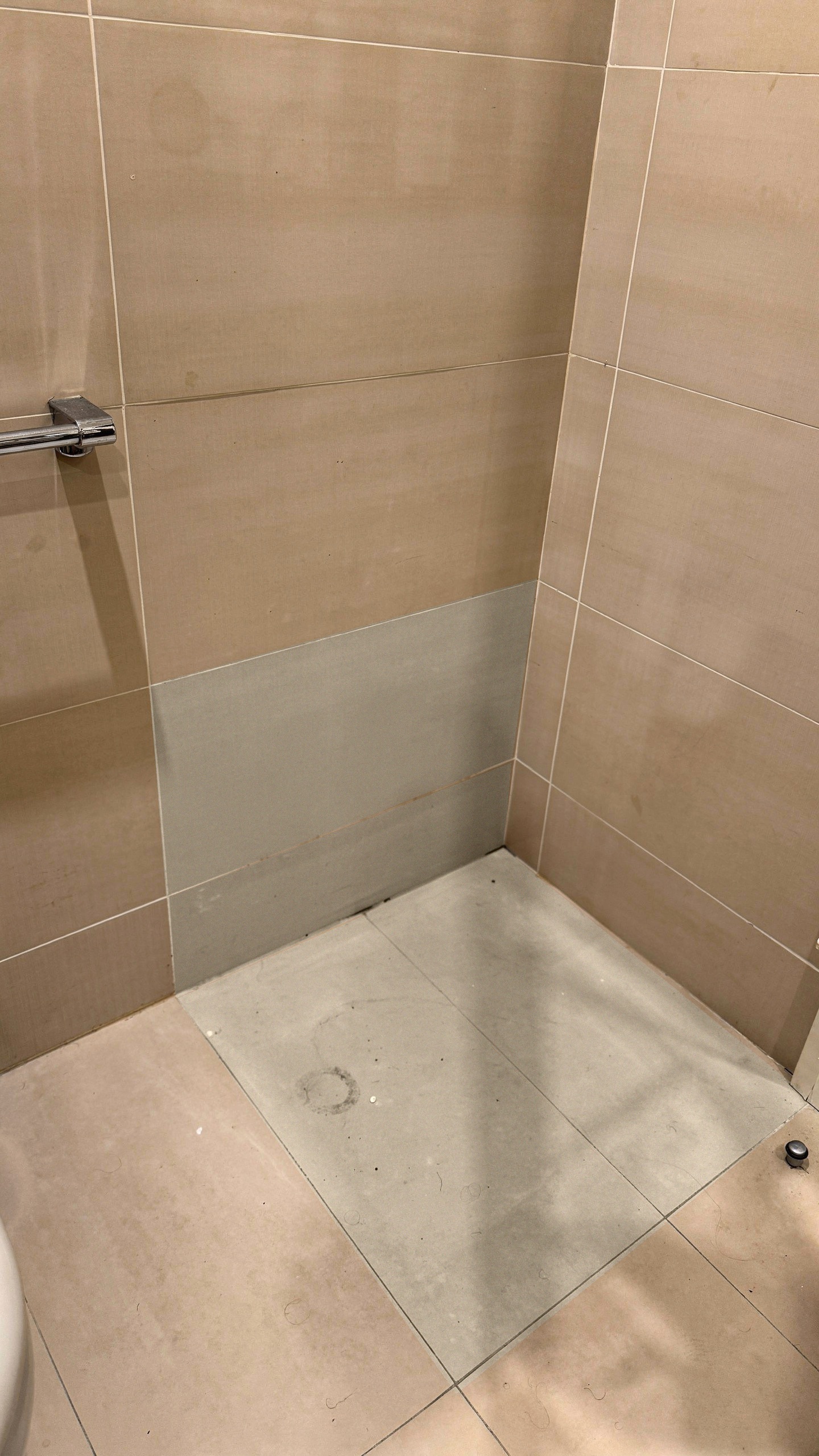 Color composite of Duo · Beige (cement-effect)